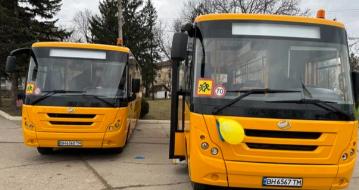 Два заклади освіти на Одещині отримали автобуси