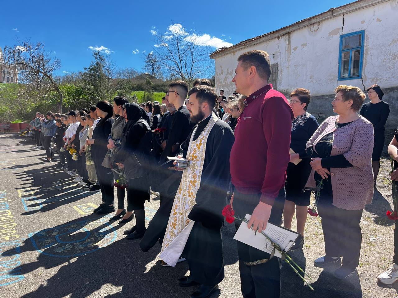 В селі Криничне відкрили меморіальну дошкуна честь загиблого Героя Семена Демирова