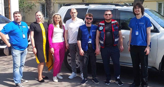 Одеська «екстренка» отримала від благодійників дві фури гуманітарної допомоги