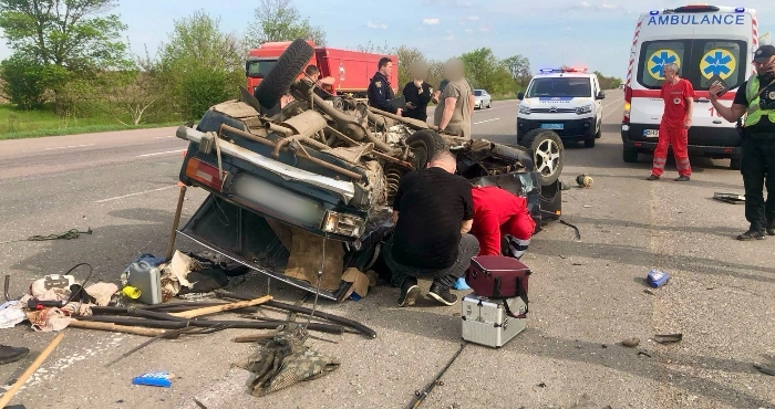 На трасі Київ-Одеса у ДТП загинули дві людини